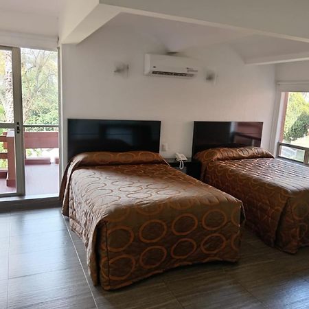 Hotel Punta Galeria موروليا المظهر الخارجي الصورة