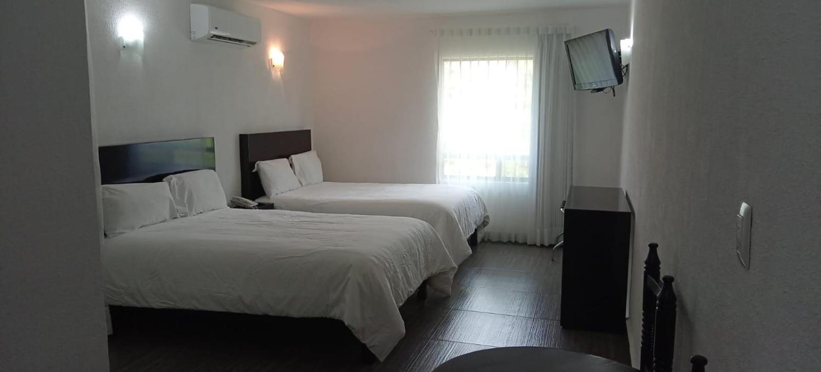 Hotel Punta Galeria موروليا المظهر الخارجي الصورة